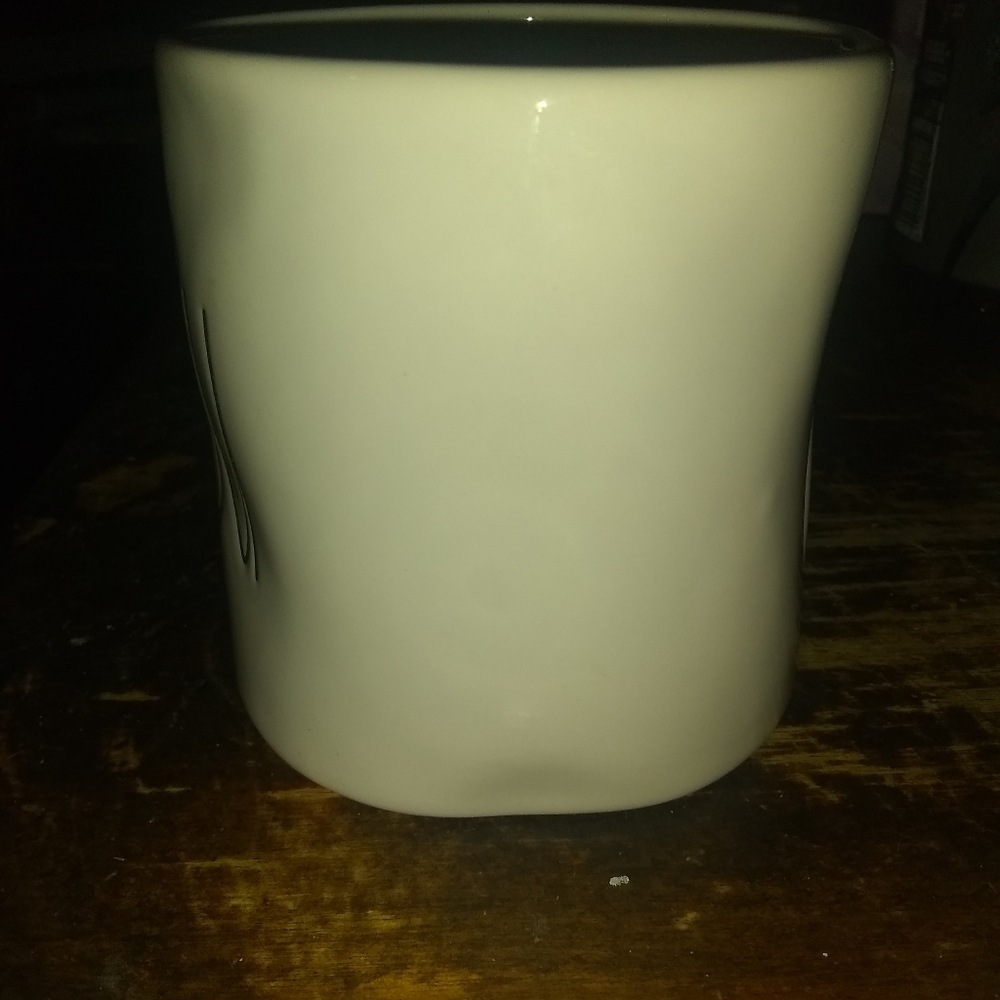 Valentine Rae Dunn Scented Candle - Picture 5 of 7